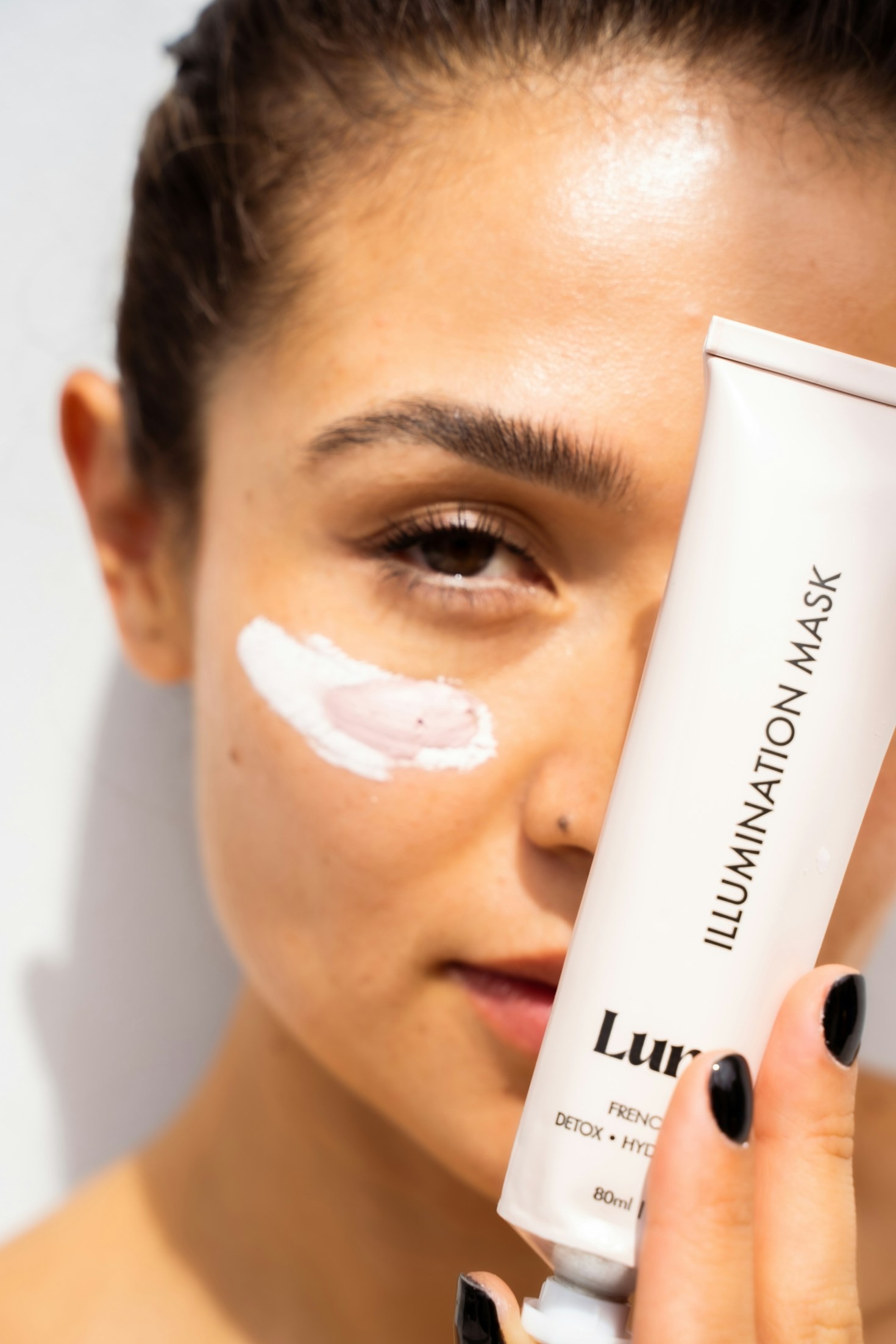 Mastering The Art Of Subtle Makeup